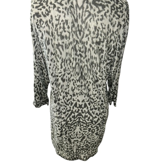 H&M cardigan/coverup - Picture 5 of 5